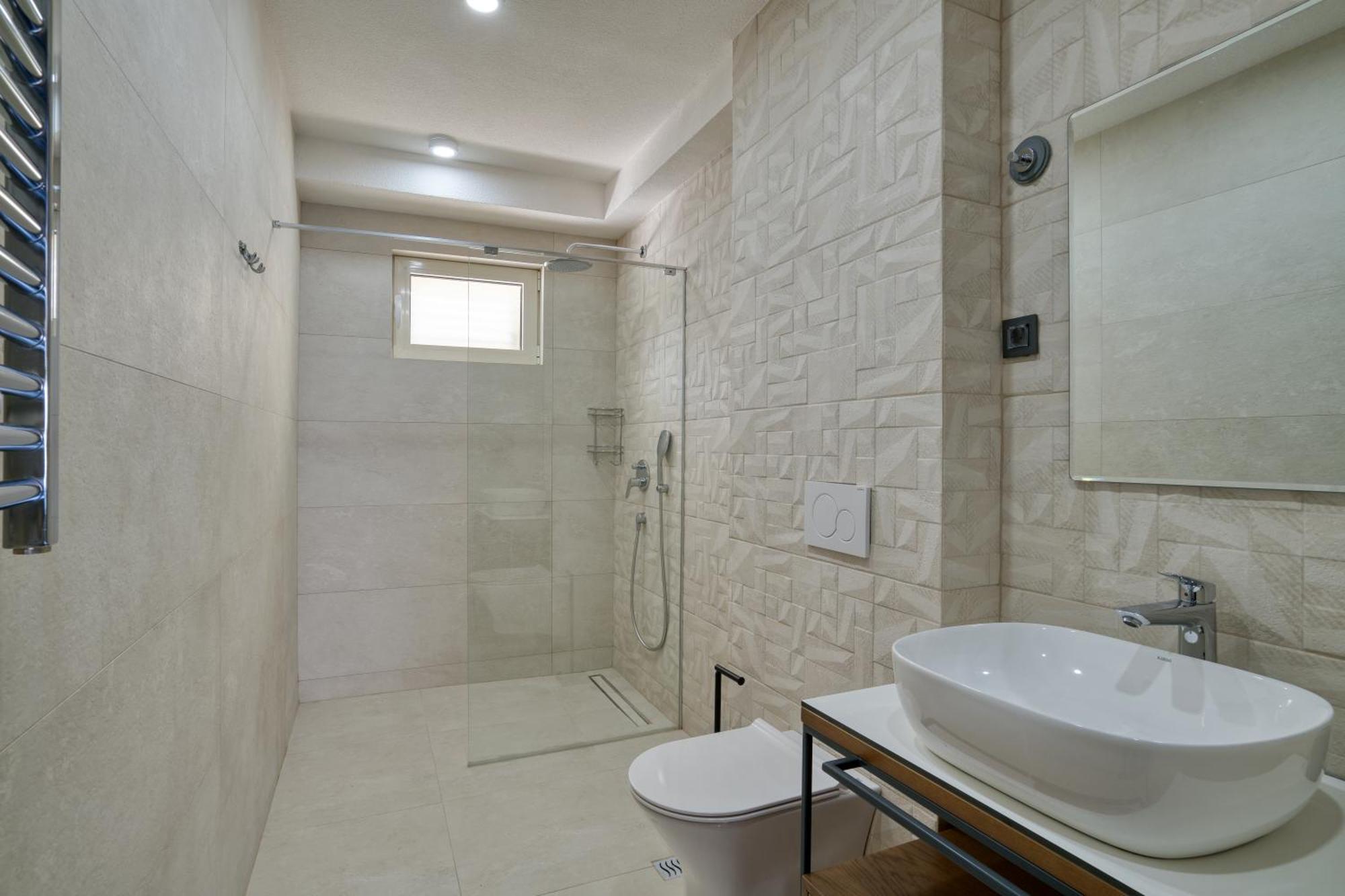 Luxurious 3-Bedroom Apartment By Mn Property Kotor Luaran gambar